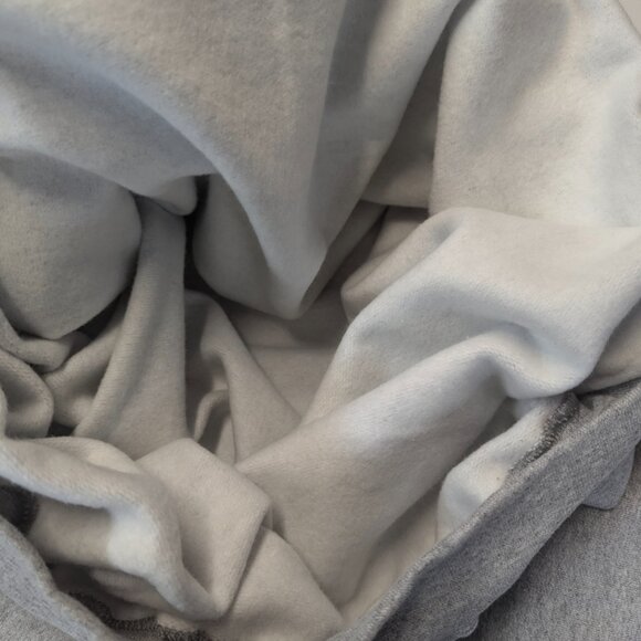 Vintage Hanes Gray Sweatshirt Large with Thomas Jefferson/Virginia Constitution - Picture 5 of 10